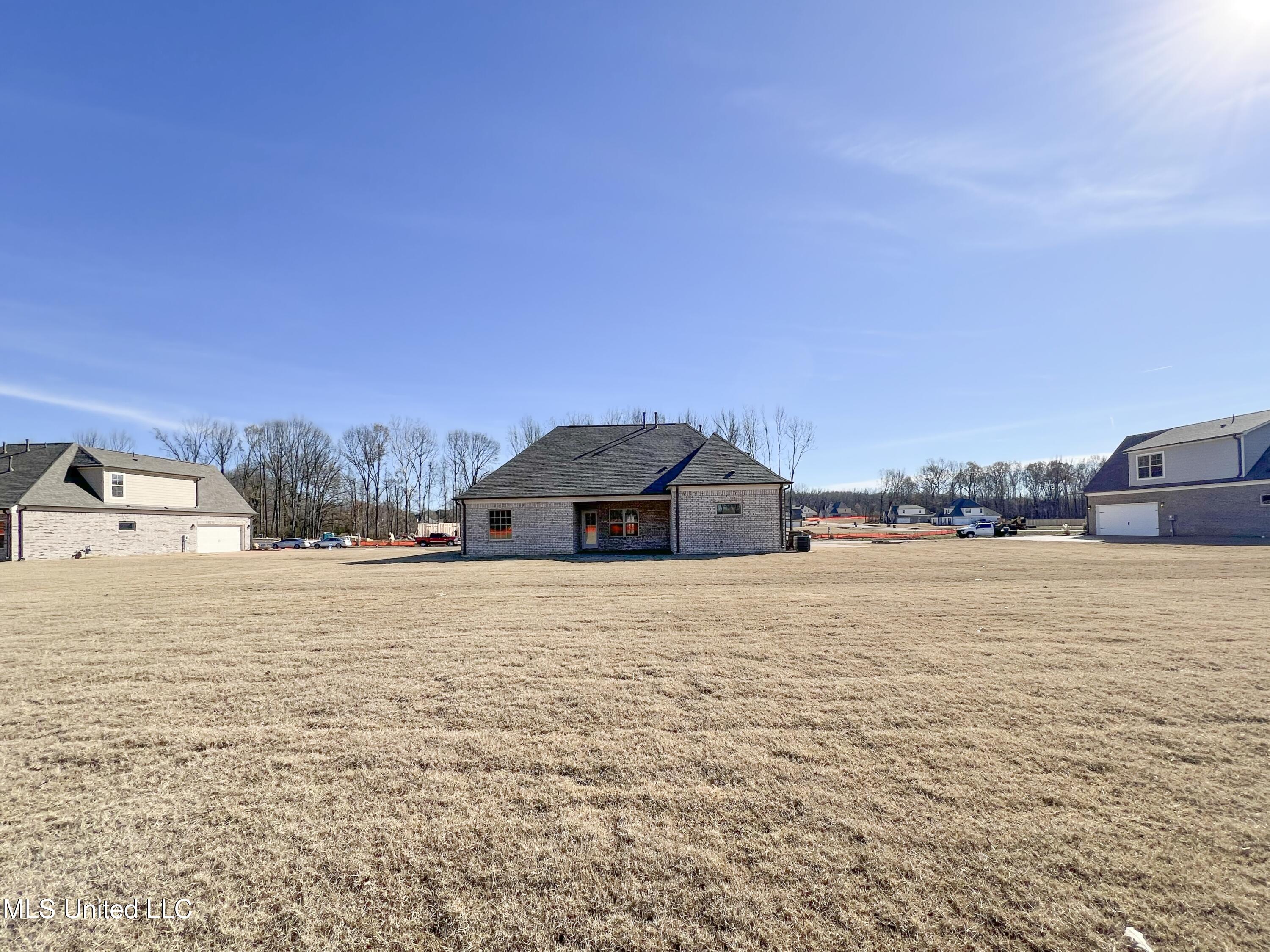 2521 Scott Mdws Lane Hernando, MS 38632 - Photo 5 of 31 IMG_5264