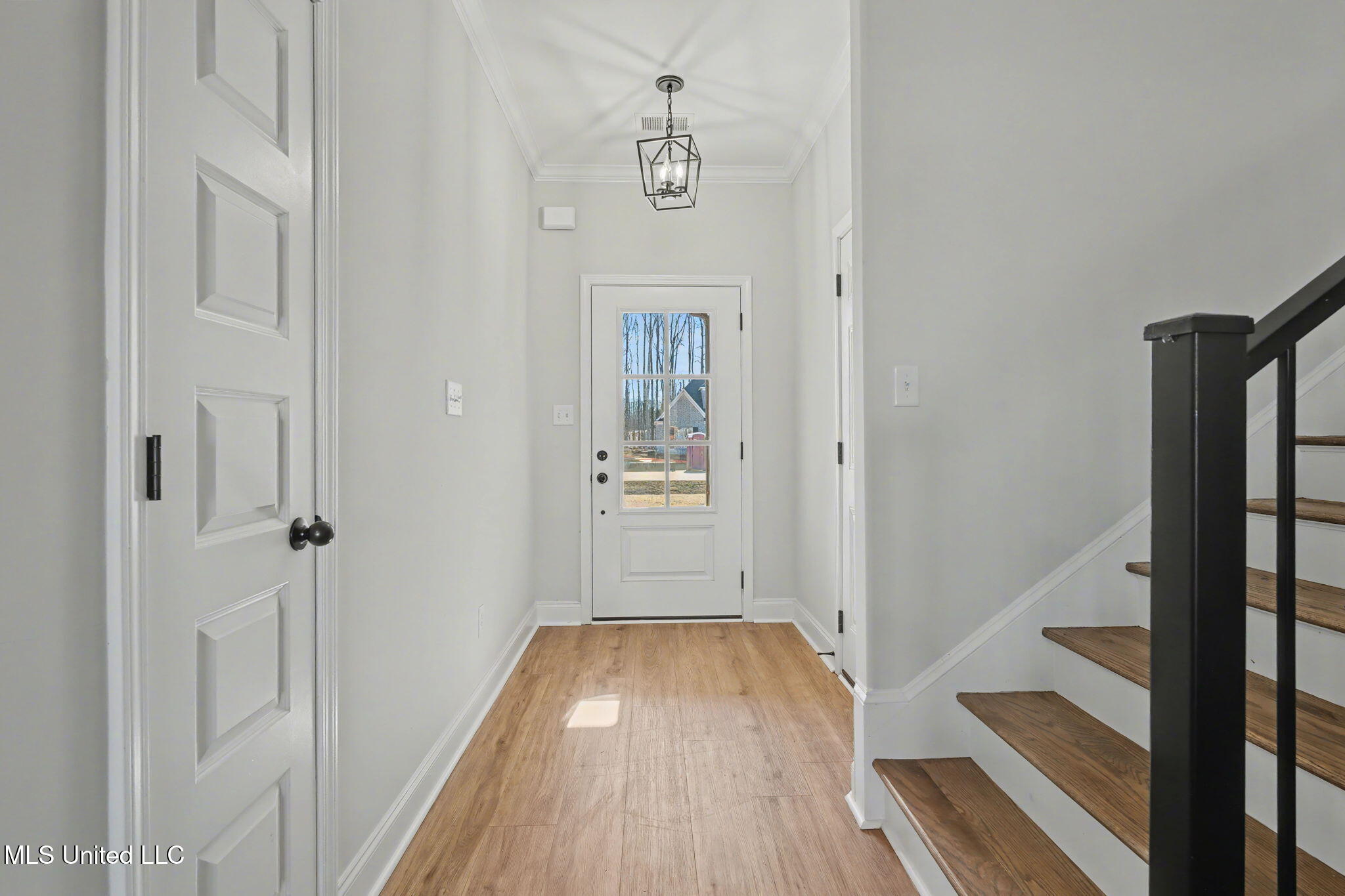 2521 Scott Mdws Lane Hernando, MS 38632 - Photo 5 of 32 5-web-or-mls-2521 Scott-04