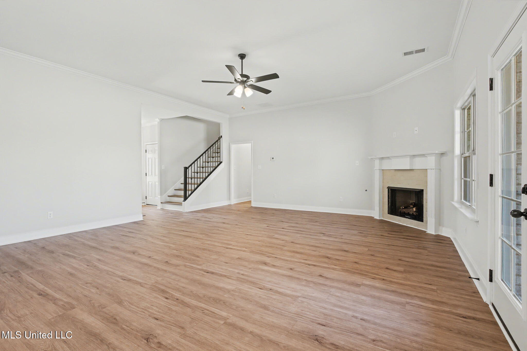 2521 Scott Mdws Lane Hernando, MS 38632 - Photo 8 of 32 8-web-or-mls-2521 Scott-07