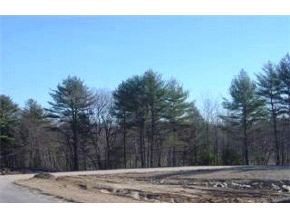 18 Watson Road, Unit 18 Exeter, NH 03833 - Photo 2 of 4