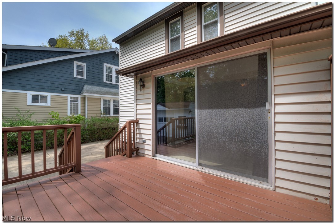 1399 Dill Road Cleveland, OH 44121 - Photo 32 of 35