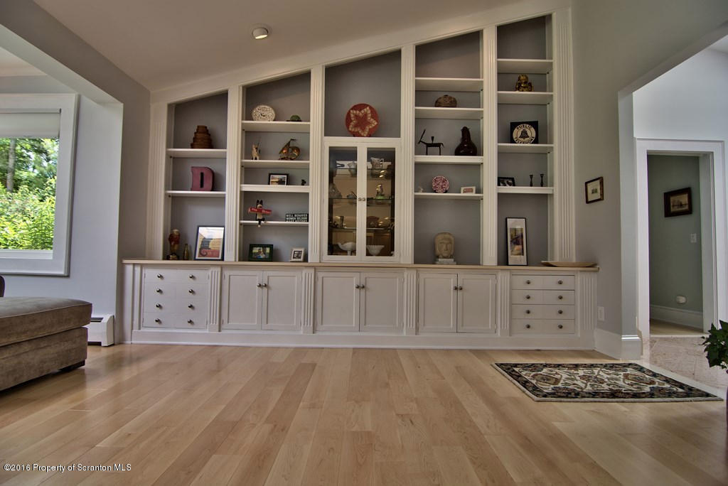104 Overlook Road Clarks Summit, PA 18411 - Photo 6 of 72 Gallery Image 6