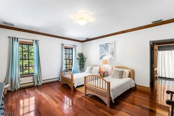 $2,300,000 | 1 Hillview Drive, Califon, NJ 07830