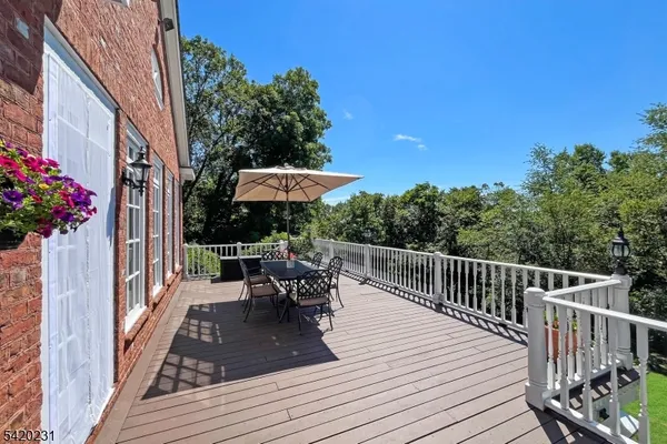 $2,300,000 | 1 Hillview Drive, Califon, NJ 07830