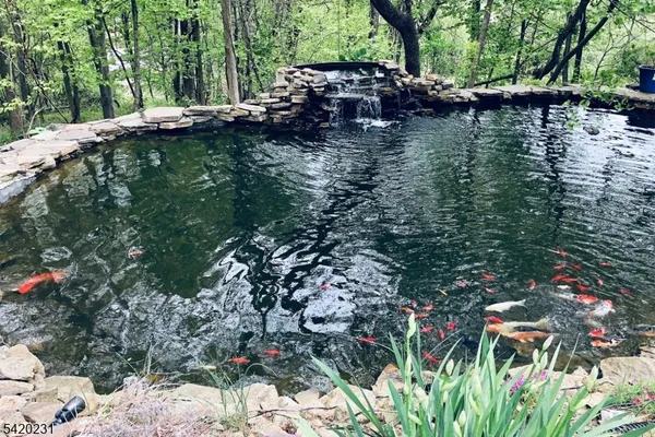 $2,300,000 | 1 Hillview Drive, Califon, NJ 07830