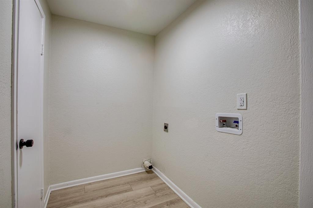 301 Madison Street Cleburne, TX 76033 - Photo 27 of 30