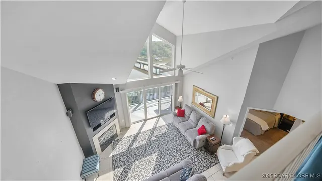 $295,000 | 75 Cedar Heights Lane, Unit 4D, Camdenton, MO 65020