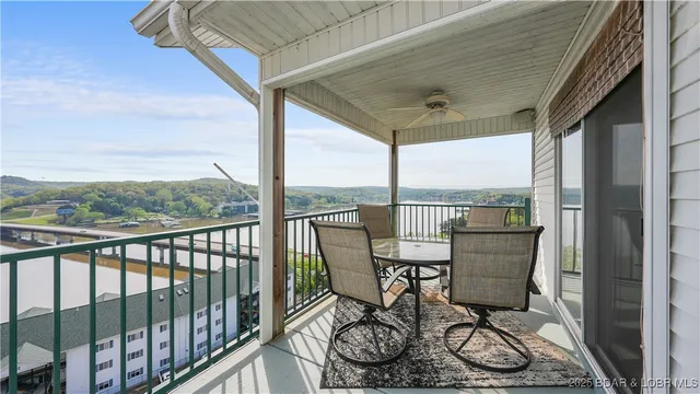 $295,000 | 75 Cedar Heights Lane, Unit 4D, Camdenton, MO 65020