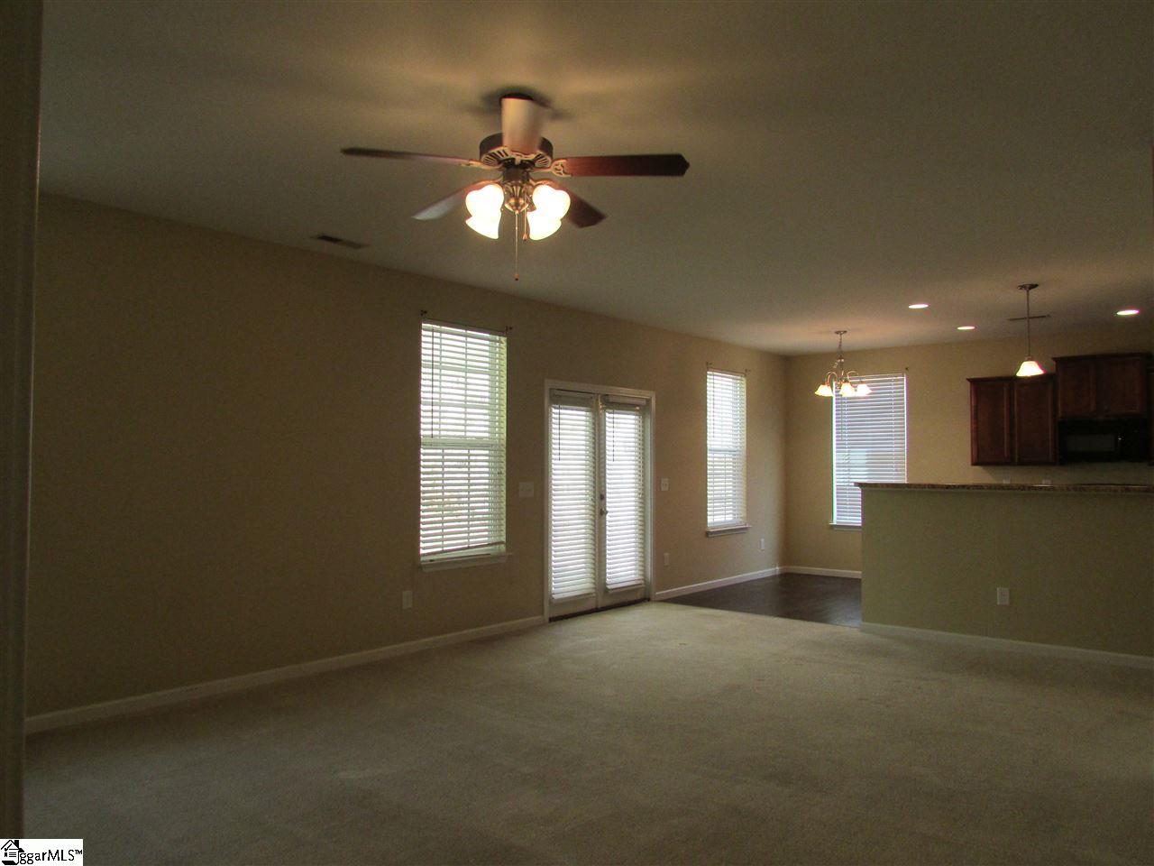 228 Fledgling Way Easley, SC 29642 - Photo 4 of 19 Gallery Image 4