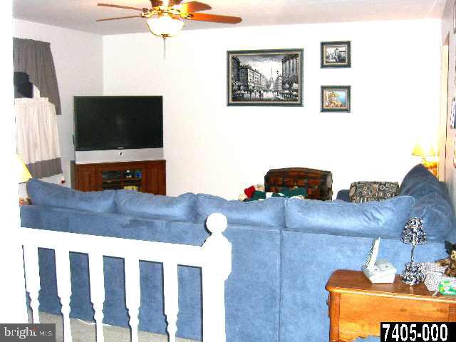 21 Loop Drive Hanover, PA 17331 - Photo 7 of 7 Gallery Image 7