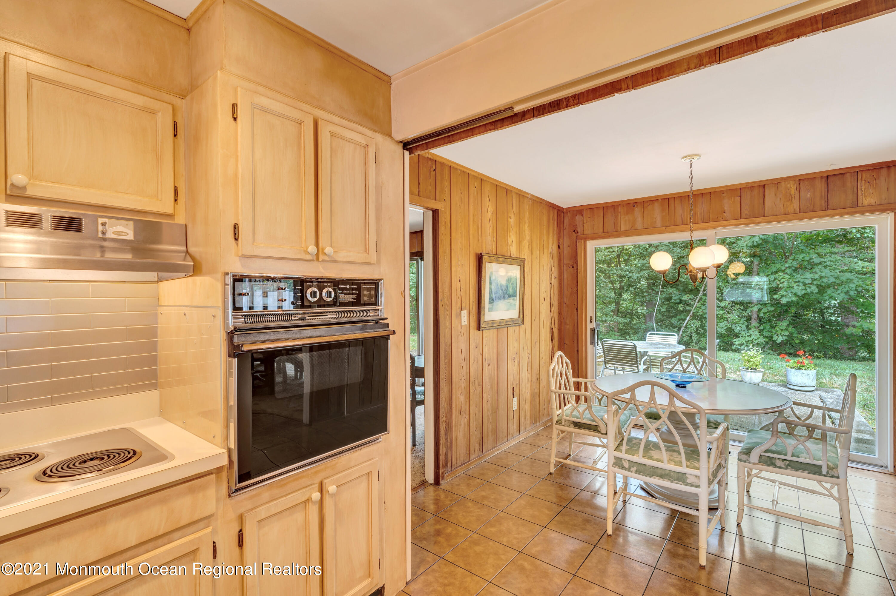 13 Edgewood Road Matawan, NJ 07747 - Photo 15 of 48 028_dsc08143_4_5_6_7