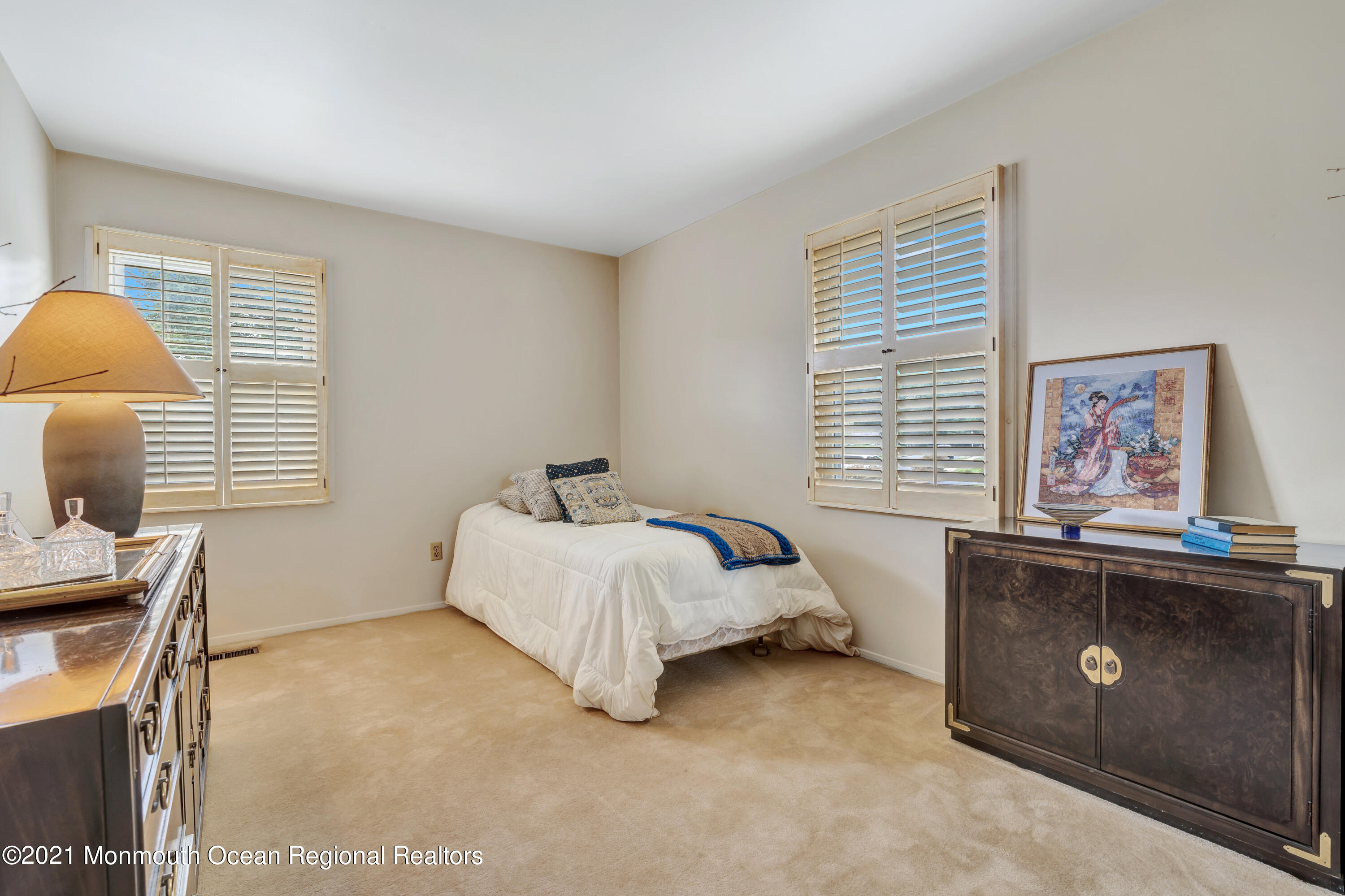 13 Edgewood Road Matawan, NJ 07747 - Photo 31 of 48 038_dsc08048_49_50_51_52