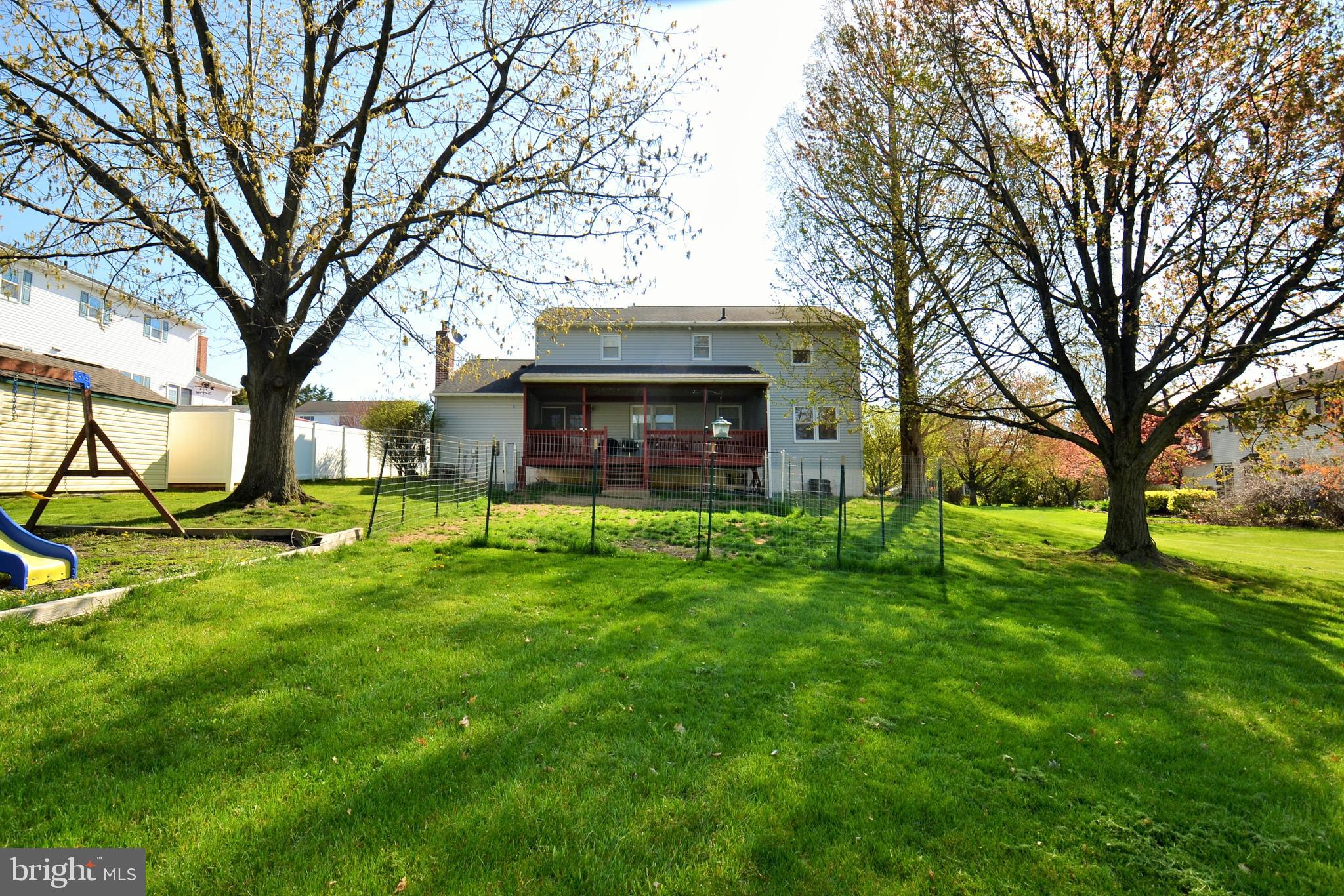 816 Bare Path Road Sinking Spring, PA 19608 - Photo 10 of 51