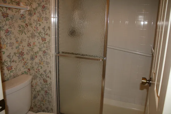 $369,900 | 538 Banyon Lane, Unit D, La Grange, IL 60525