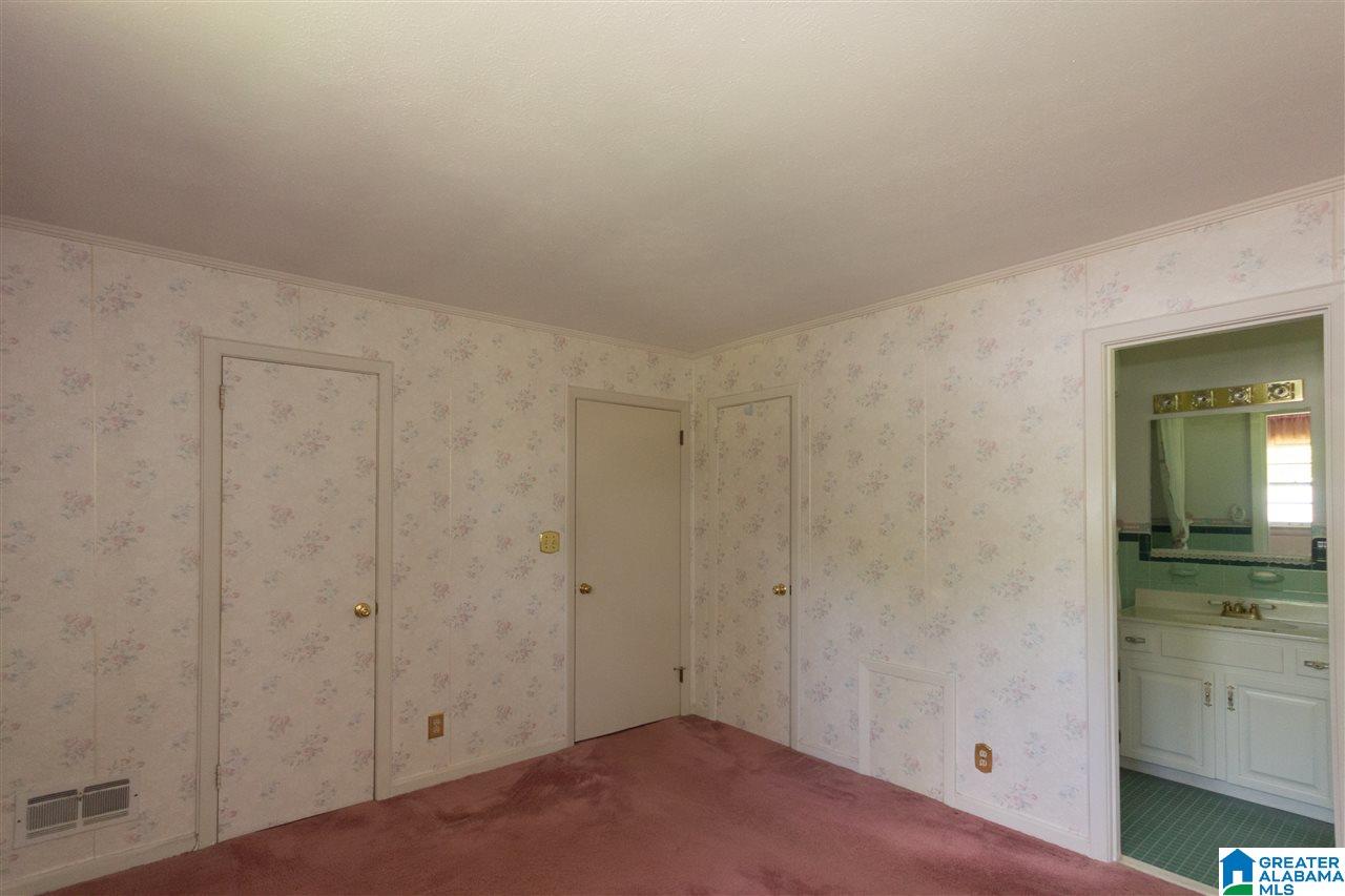 1915 Lynn Road Anniston, AL 36207 - Photo 19 of 45