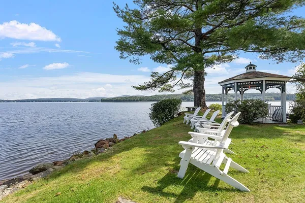 $2,999,999 | 100 Lower Bay Road, Sanbornton, NH 03269