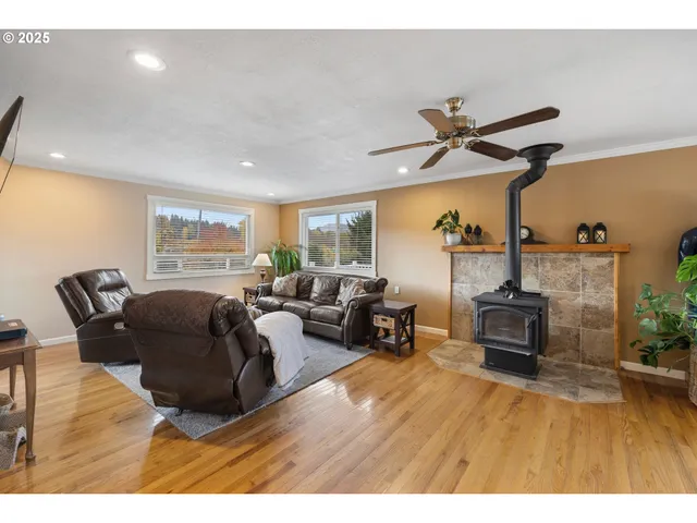 $950,000 | 4738 London Drive, Mount Hood Parkdale, OR 97041