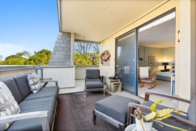 $1,989,000 | 7962 Caminito Del Cid, La Jolla, CA 92037