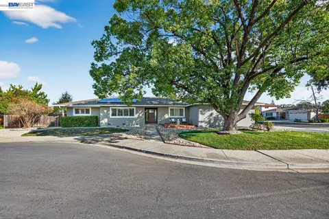 $1,649,000 | 2215 Sherry Court, Livermore, CA 94550