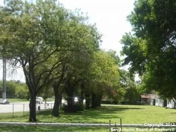 $995 | 144 West Villaret Boulevard, Unit 152, San Antonio, TX 78221