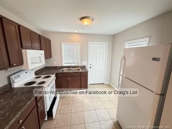 $850 | 834 East Orange Street, Fayetteville, NC 28301