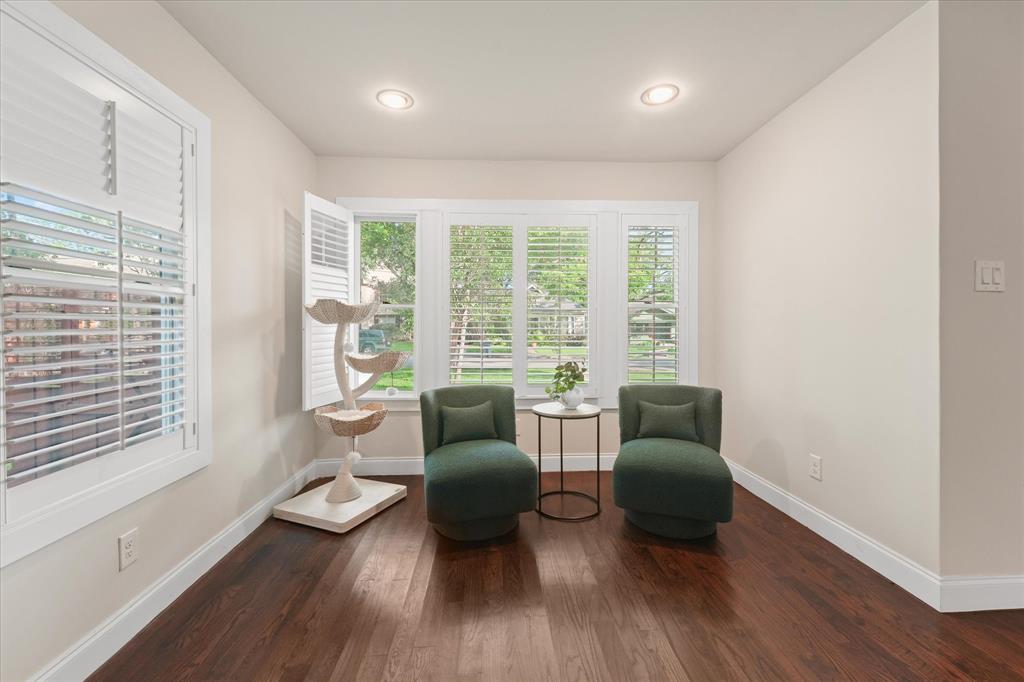 5609 Reiger Avenue Dallas, TX 75214 - Photo 4 of 36