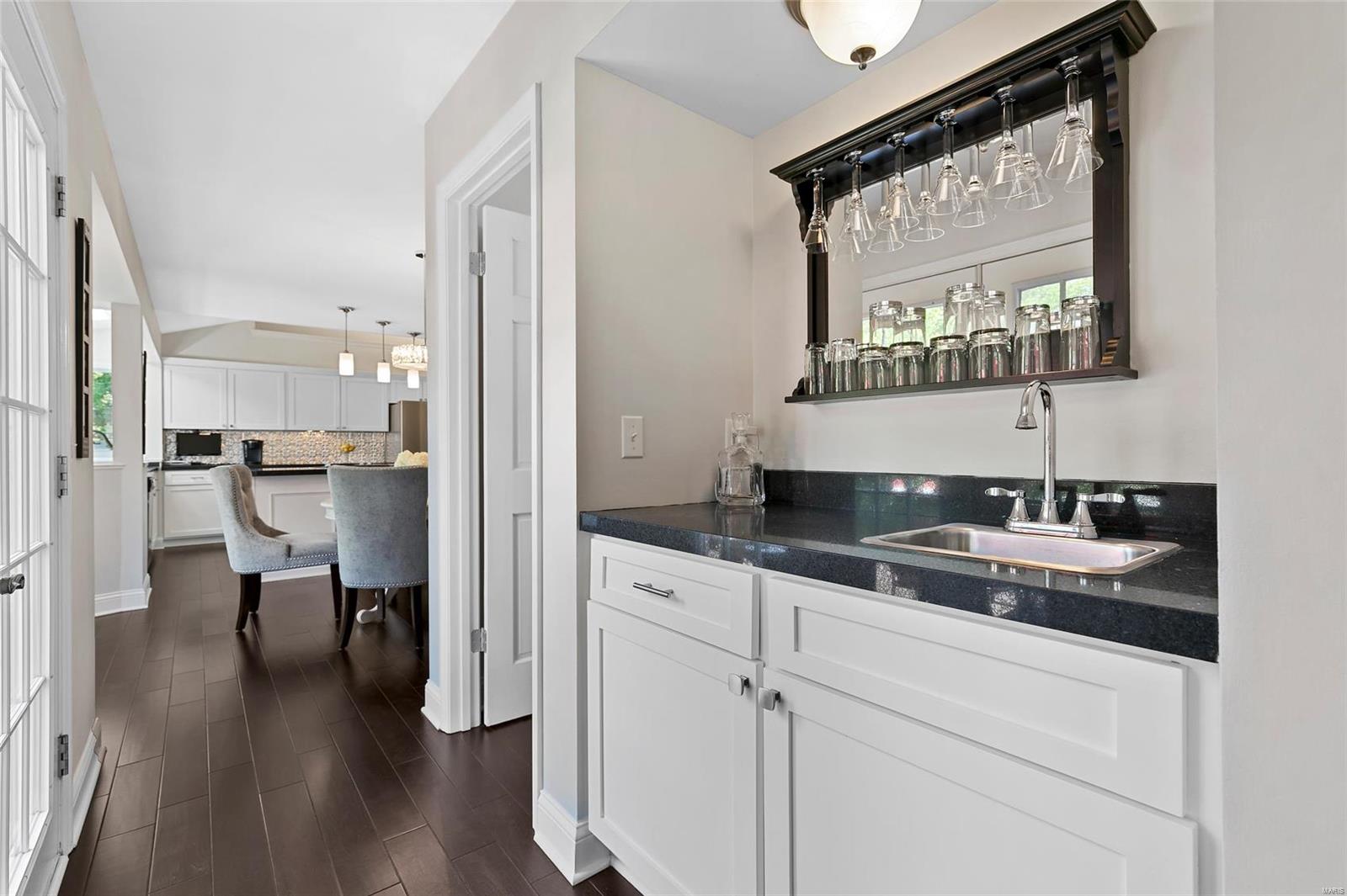1724 Eldon Ridge Court Chesterfield, MO 63017 - Photo 12 of 51 Gallery Image 12