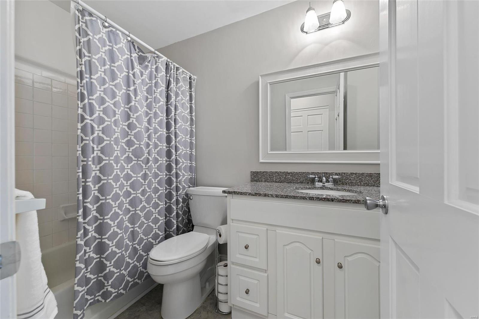 1724 Eldon Ridge Court Chesterfield, MO 63017 - Photo 32 of 51 Gallery Image 32