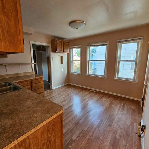 24924 Schroeder Avenue Eastpointe, MI 48021 - Photo 9 of 22 Kitchen