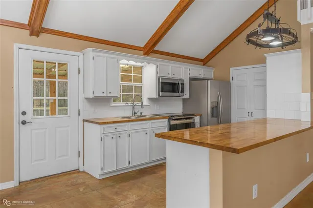 $329,250 | 645 Appaloosa Drive, Grand Cane, LA 71032