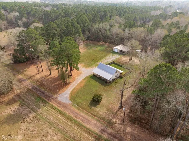 $329,250 | 645 Appaloosa Drive, Grand Cane, LA 71032