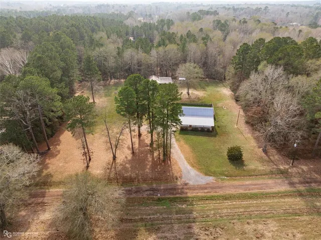 $329,250 | 645 Appaloosa Drive, Grand Cane, LA 71032