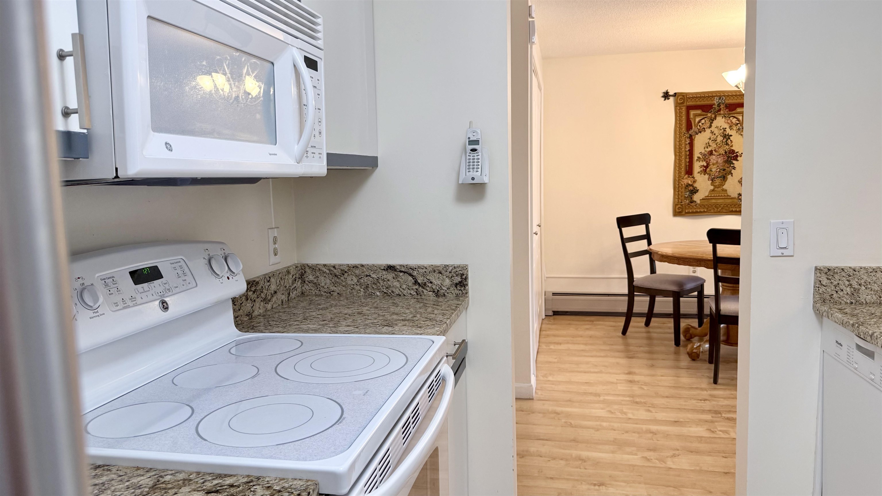 2 Maple Ridge Drive, Unit 29 Merrimack, NH 03054 - Photo 12 of 40