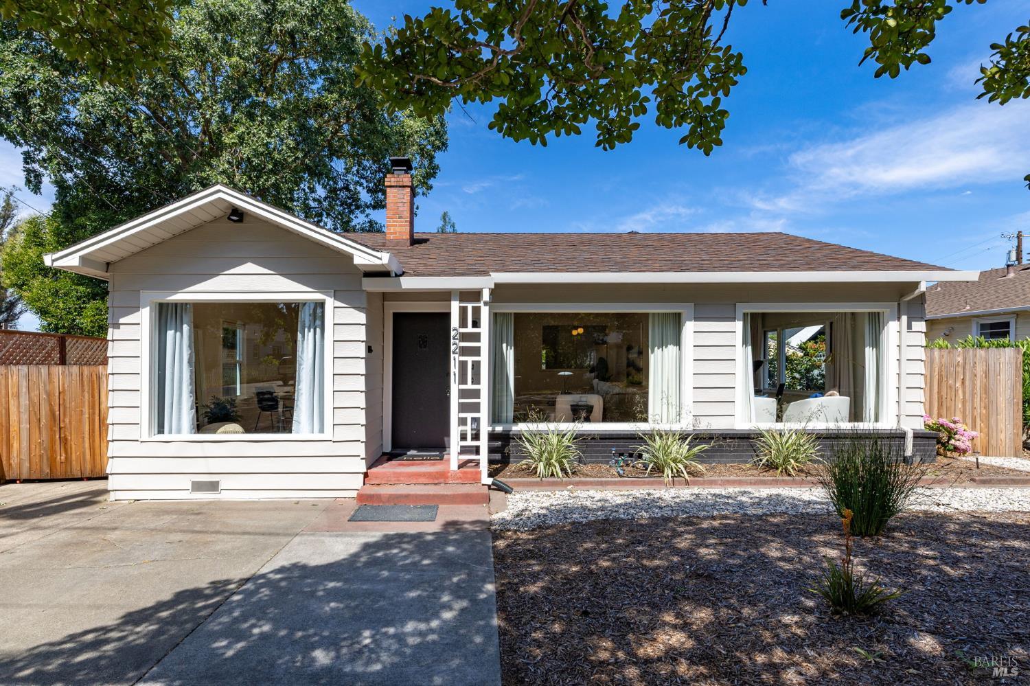 2211 Humboldt Street Santa Rosa, CA 95404 - Photo 2 of 52 a front view of a house with a porch