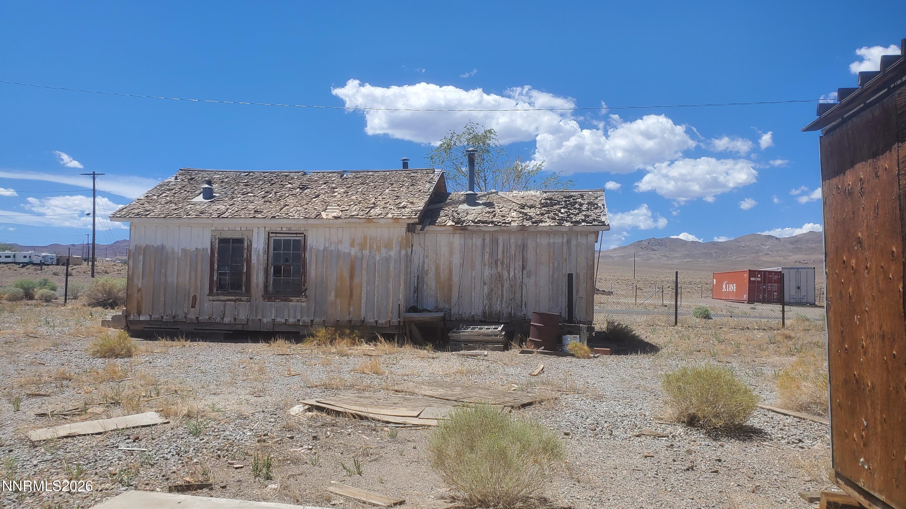 212 9th Street Mina, NV 89422 - Photo 4 of 6 20250729_124549