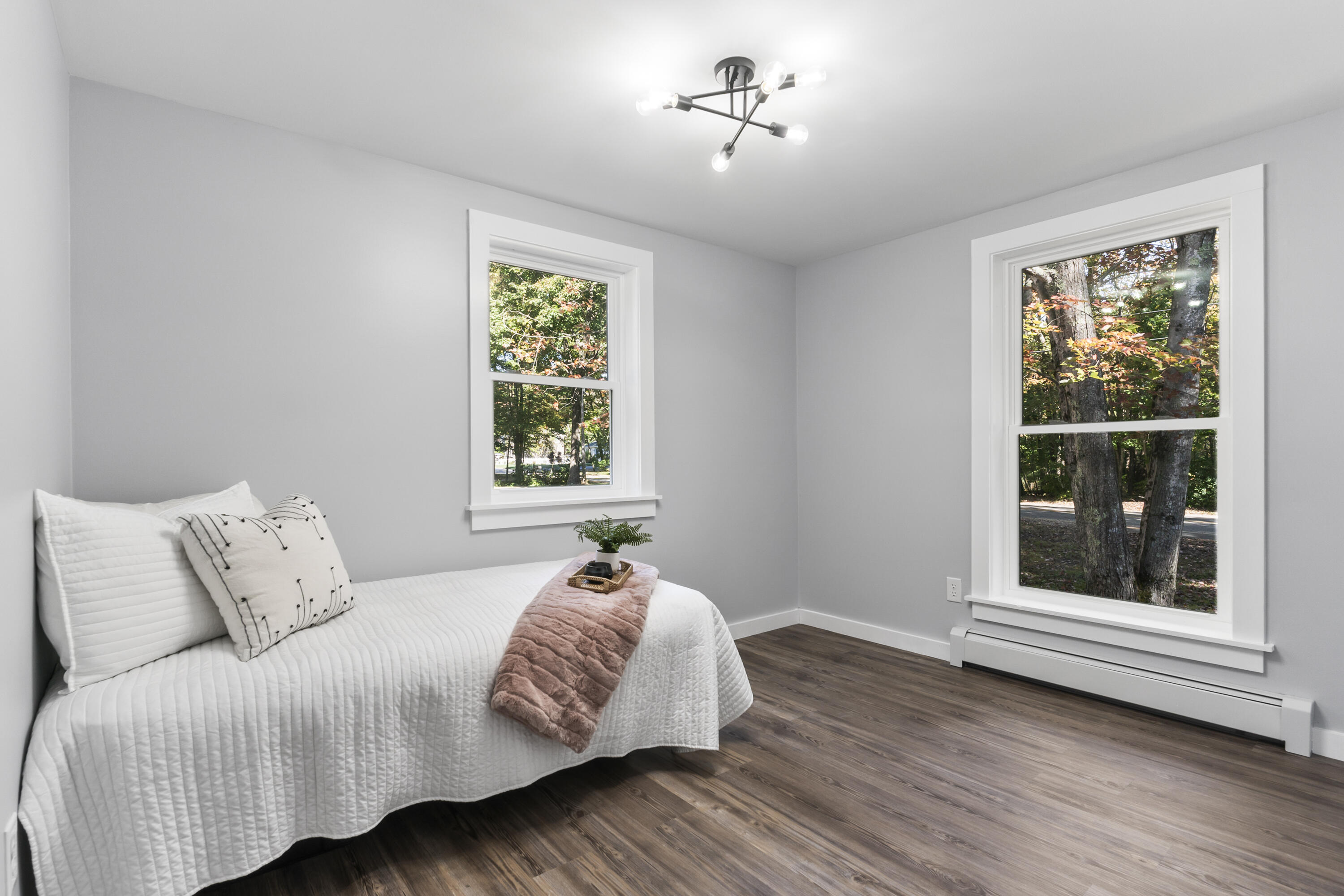 27 Ivanhoe Drive Topsham, ME 04086 - Photo 15 of 39 Bedroom #2