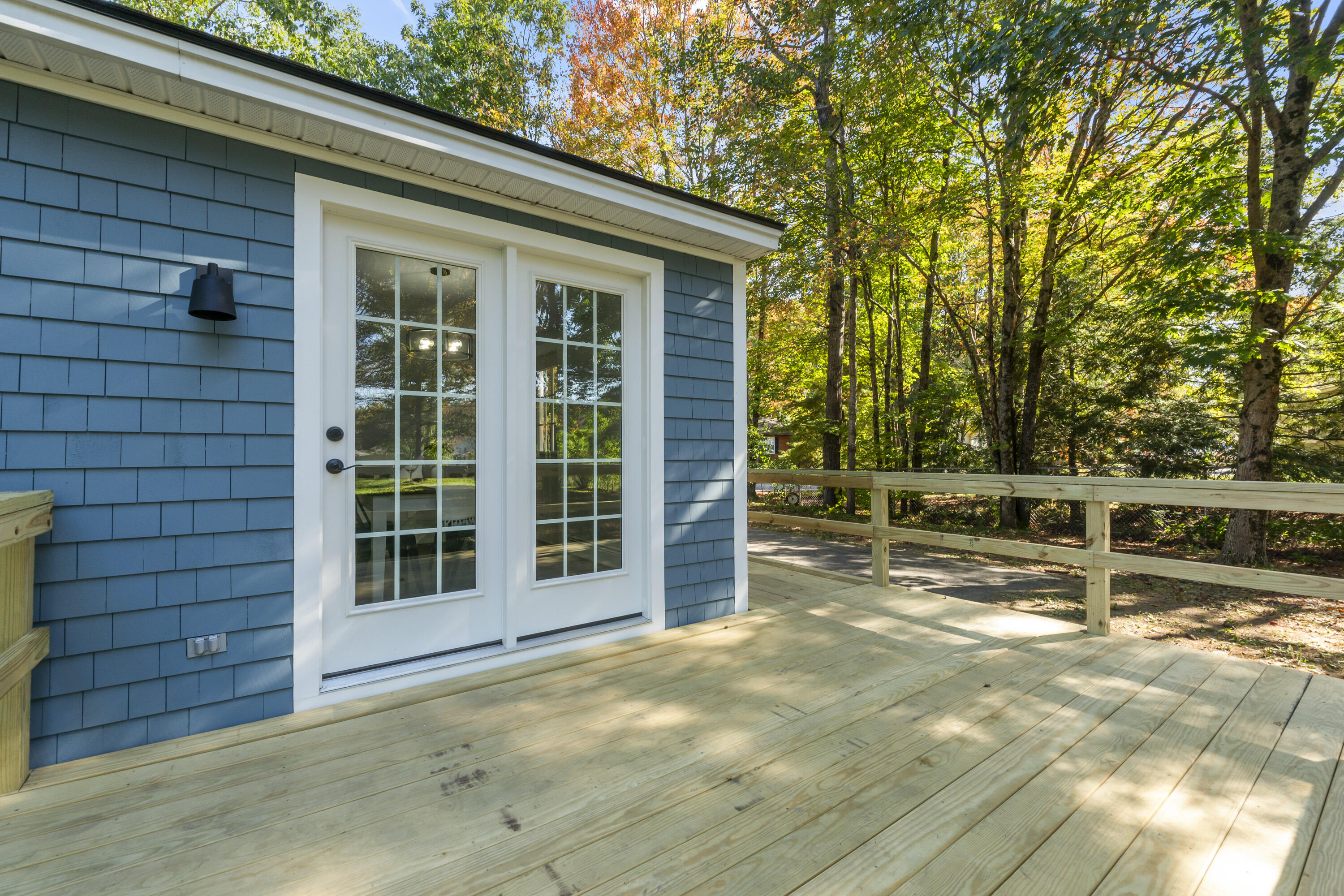 27 Ivanhoe Drive Topsham, ME 04086 - Photo 26 of 39 27 Ivanhoe Dr_131