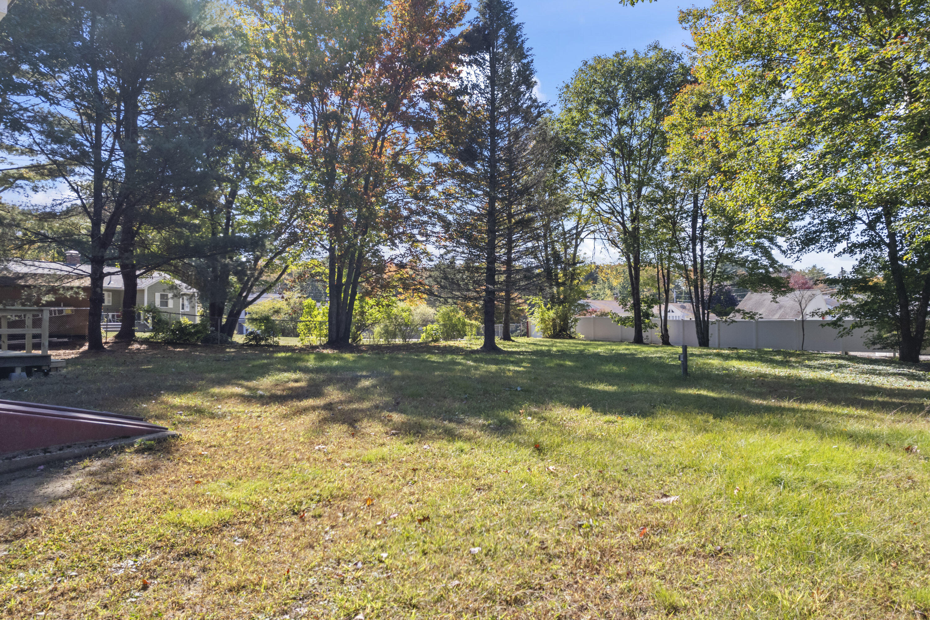 27 Ivanhoe Drive Topsham, ME 04086 - Photo 29 of 39 27 Ivanhoe Dr_109