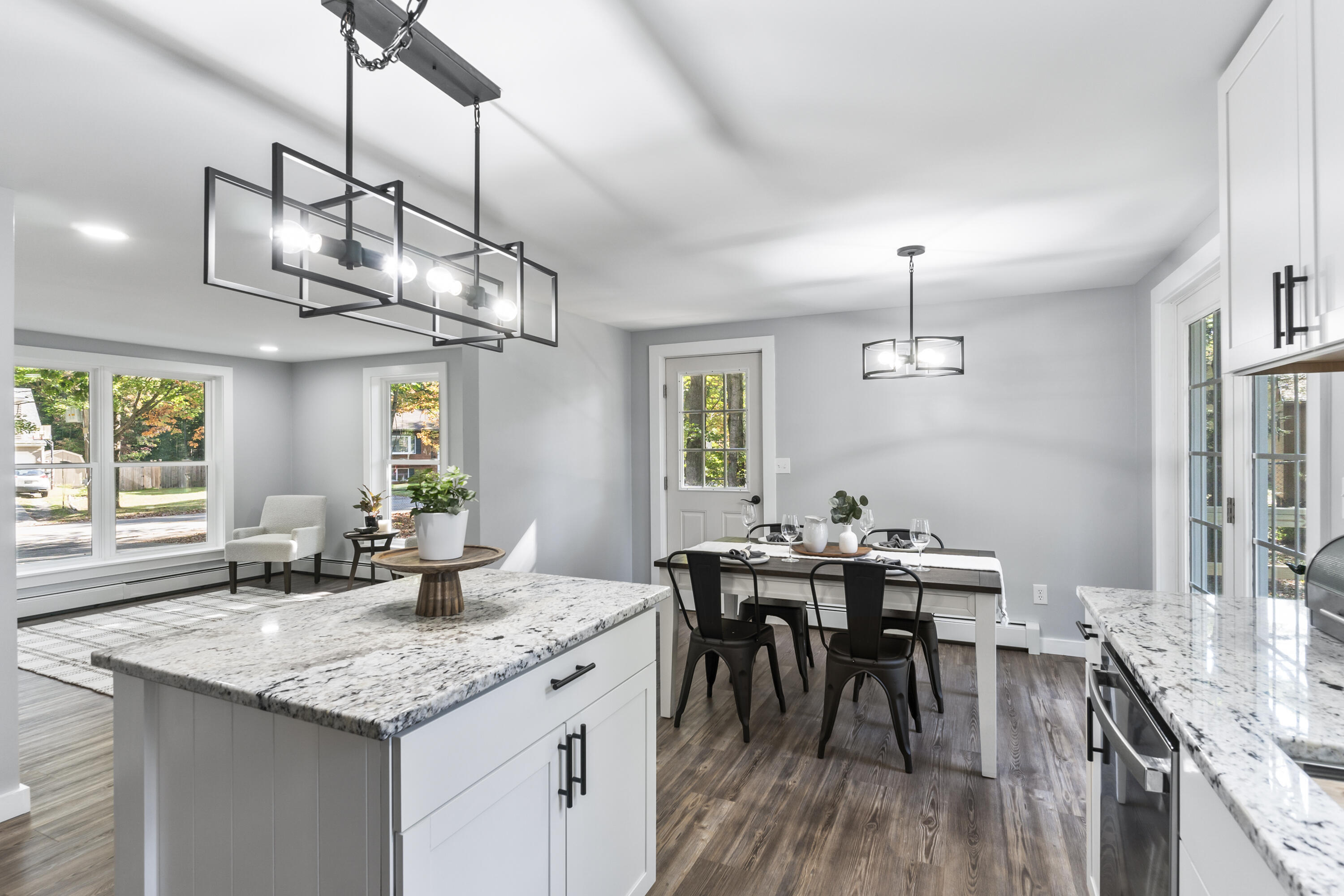 27 Ivanhoe Drive Topsham, ME 04086 - Photo 8 of 39 Kitchen 6
