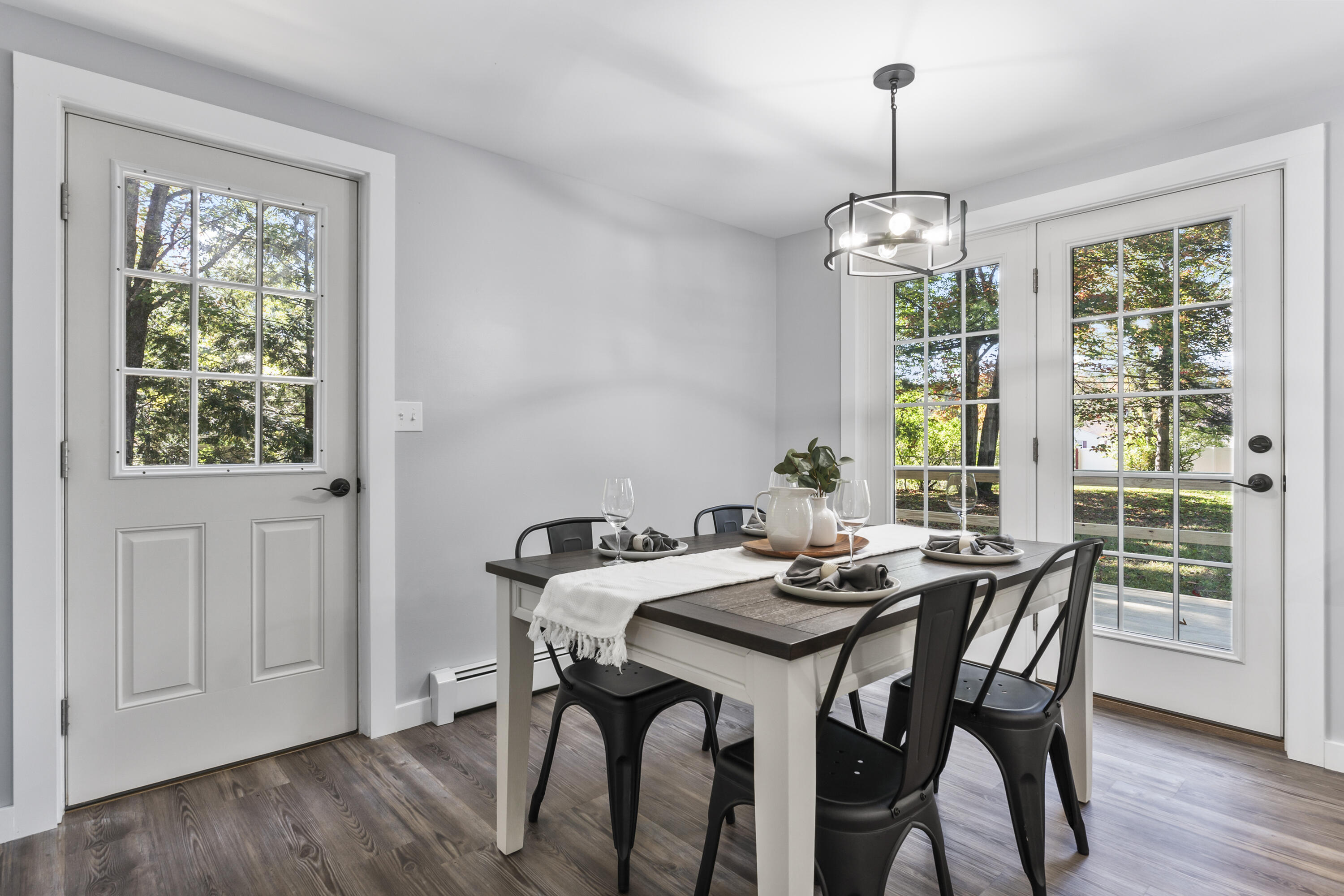 27 Ivanhoe Drive Topsham, ME 04086 - Photo 10 of 39 Dining Room 2