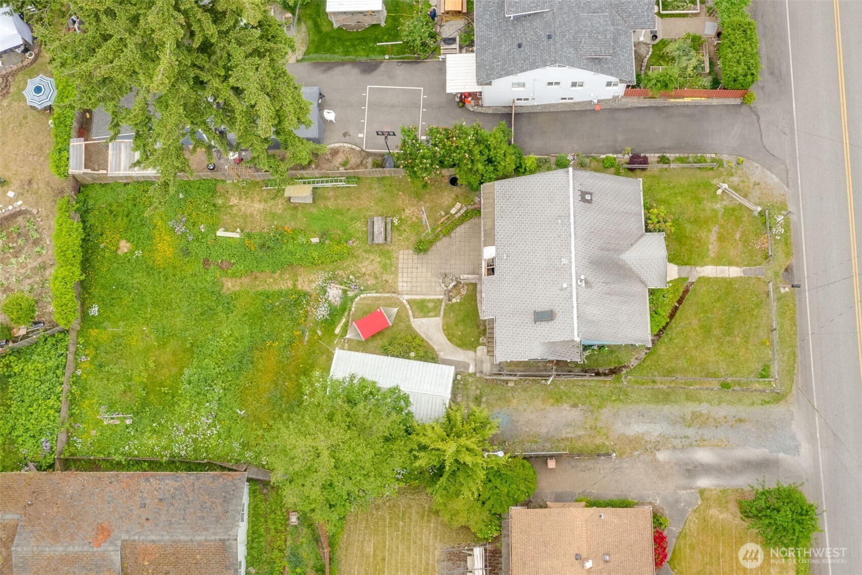 2310 Lowell Road Everett, WA 98203 - Photo 29 of 34 an aerial view of residential house with outdoor space and swimming pool