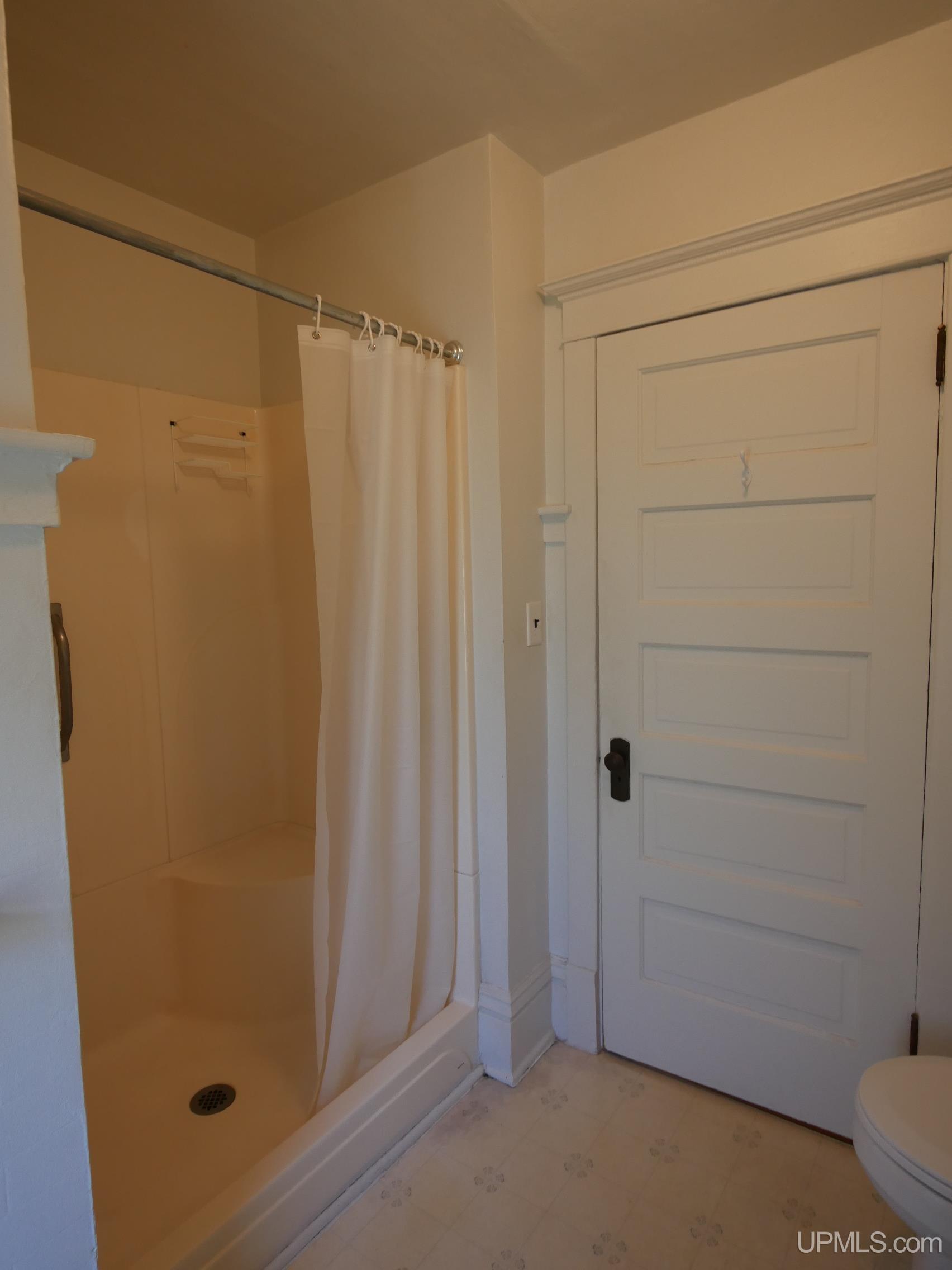 1115 Summit Street Hancock, MI 49930 - Photo 34 of 68