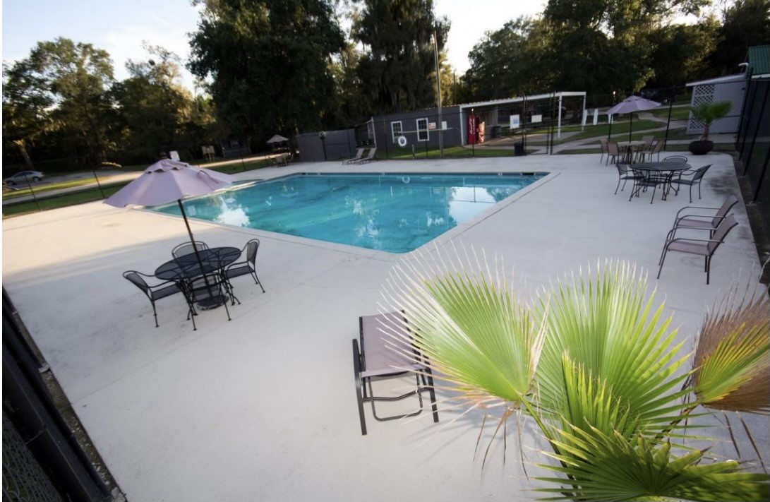 454 Lakeview Drive Cleveland, TX 77327 - Photo 14 of 15