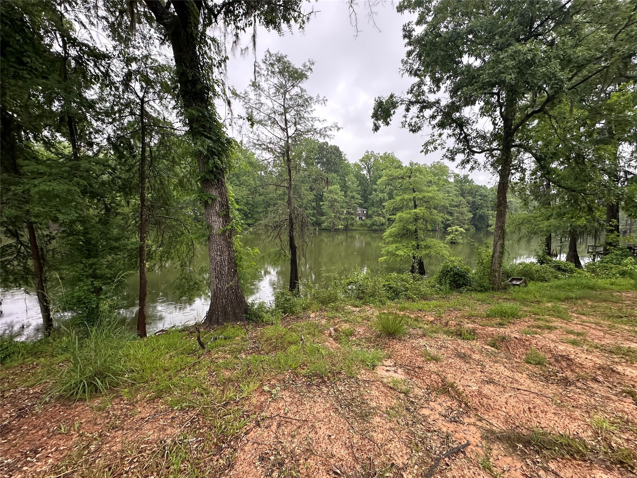 454 Lakeview Drive Cleveland, TX 77327 - Photo 2 of 15