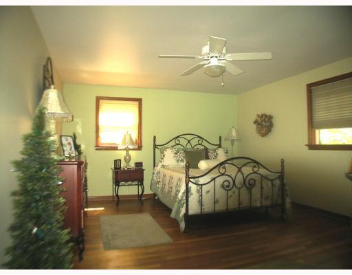 149 North Jamestown Road Coraopolis, PA 15108 - Photo 6 of 8 Master Bedroom.