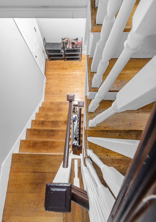 27 Juliette Street Boston, MA 02122 - Photo 31 of 37 a view of entryway