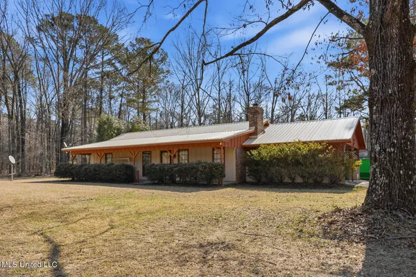 $214,900 | 4221 Oakley Palestine Road, Raymond, MS 39154