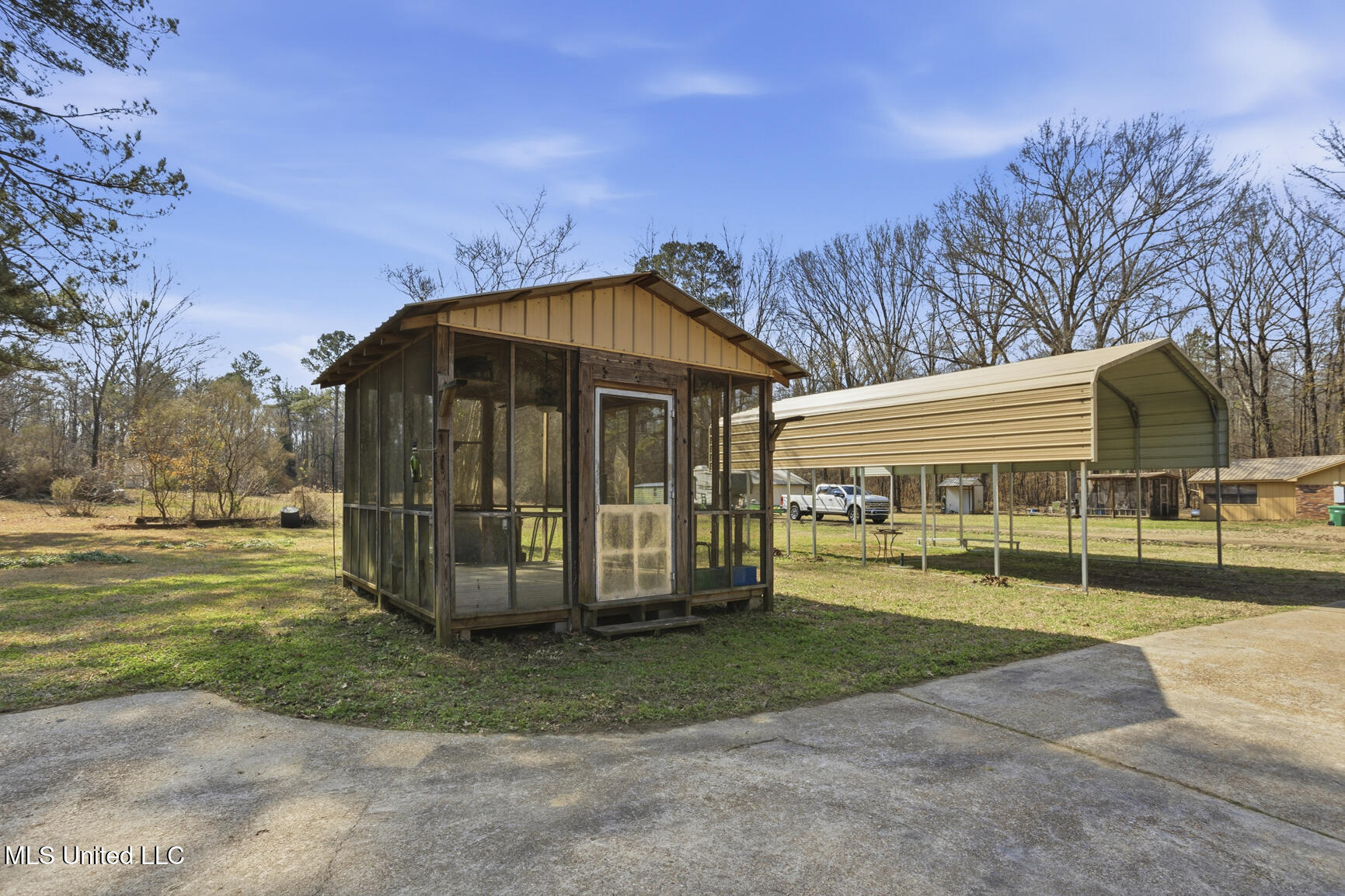 4221 Oakley Palestine Road Raymond, MS 39154 - Photo 8 of 32 4221 Oakley Palestine-8