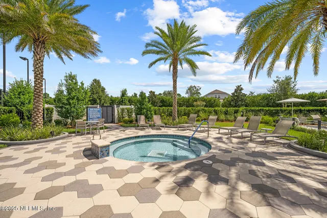 $590,000 | 10737 Town View Drive, Jacksonville, FL 32256