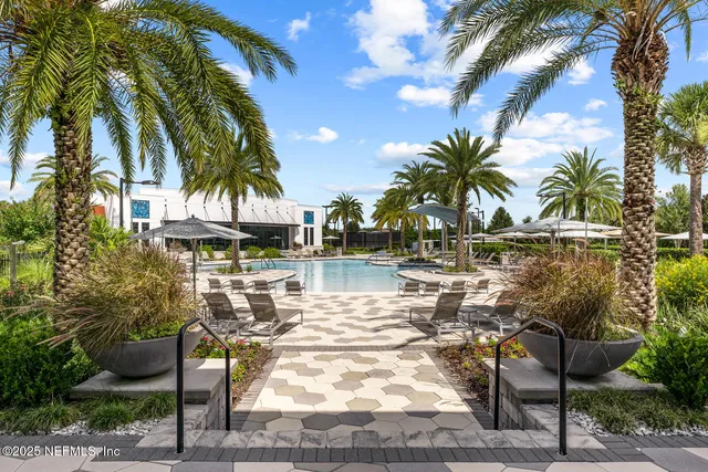 $590,000 | 10737 Town View Drive, Jacksonville, FL 32256